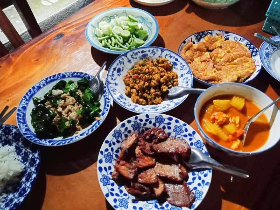 Nakhon Si Ban Na Homestay Nakhon Szi Thammarat Kültér fotó