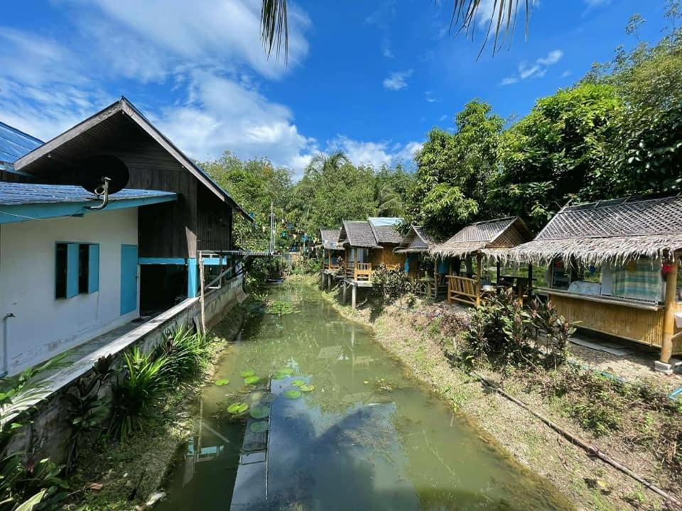 Nakhon Si Ban Na Homestay Nakhon Szi Thammarat Kültér fotó